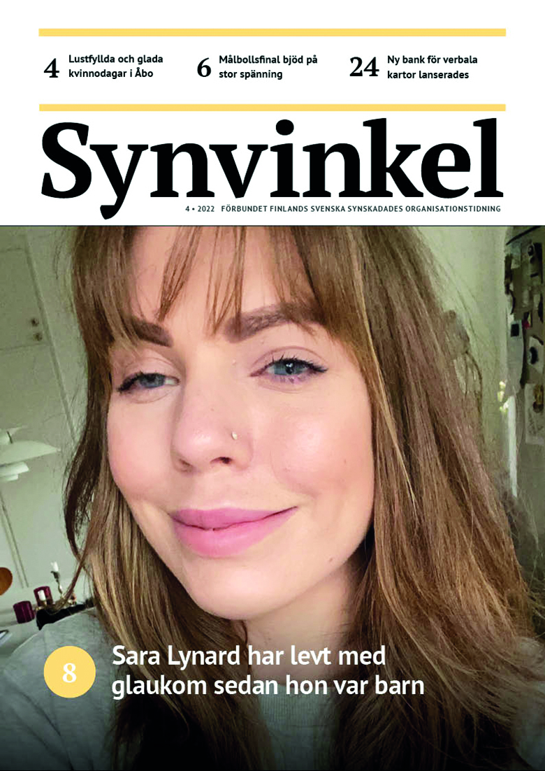 Sara Lynard har glaukom och driver kontot glaukomsara på instagram med tips och råd. Hon är en mellanblond ung kvinna och har långt hår.